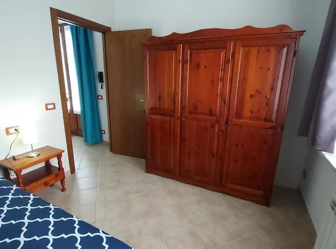 La Casa Delle Camelie ستريزا