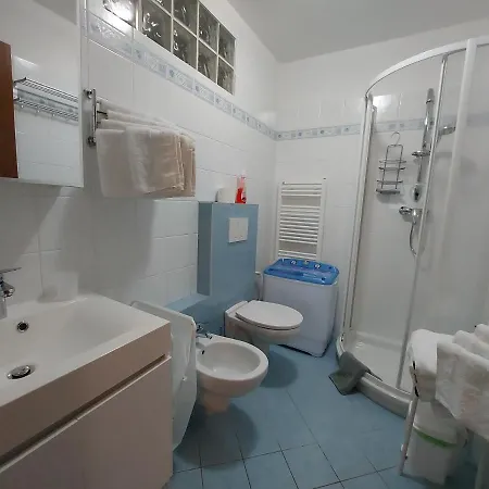 La Casa Delle Camelie Nyaraló Stresa