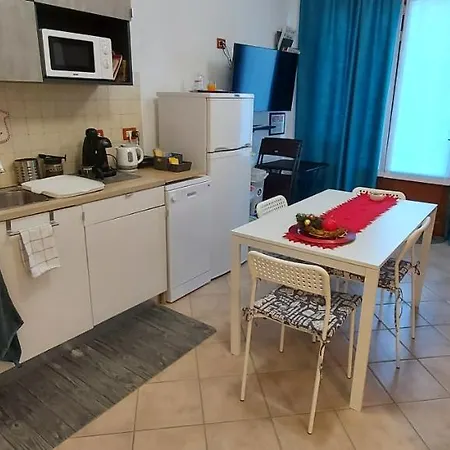 La Casa Delle Camelie *