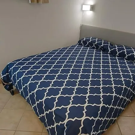 La Casa Delle Camelie Stresa