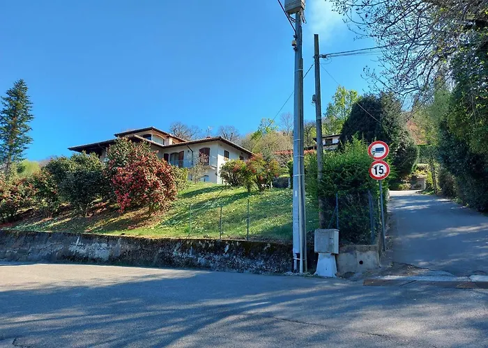 La Casa Delle Camelie Casa vacanze Stresa